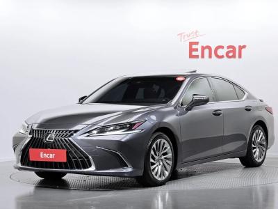 2024 Lexus ES
