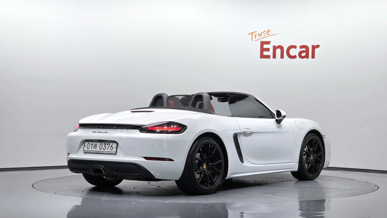 2017 Porsche 718