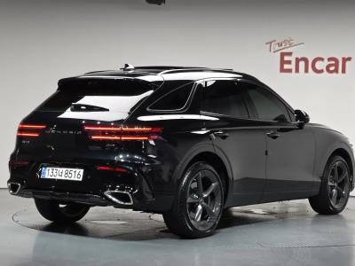 2025 Genesis GV70