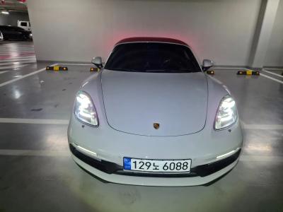 2023 Porsche 718