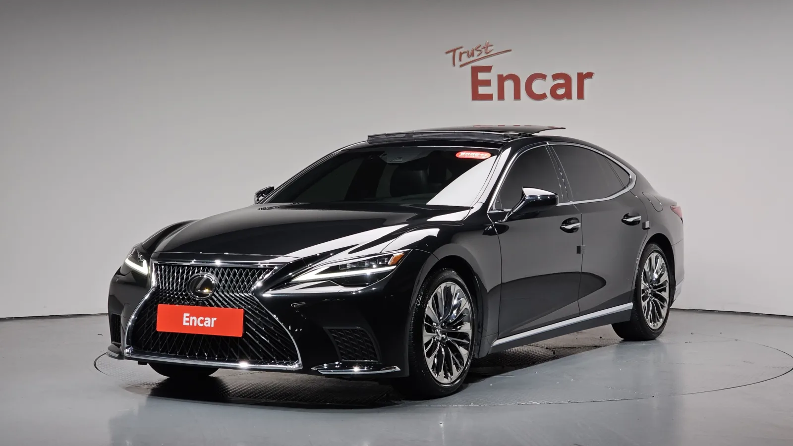 2022 Lexus LS