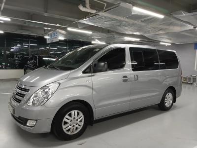2017 Hyundai Starex