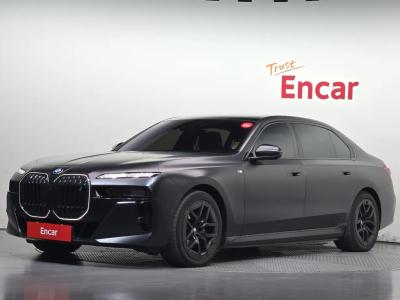 2024 BMW i7