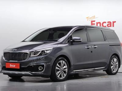 2015 Kia Carnival