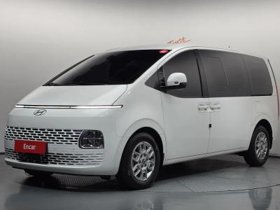 2025 Hyundai Staria