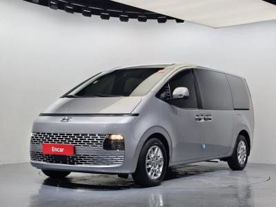 2023 Hyundai Staria