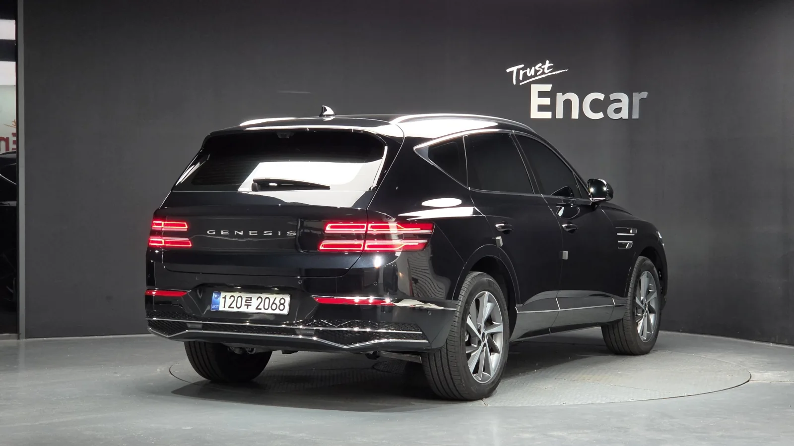 2026 Genesis GV80