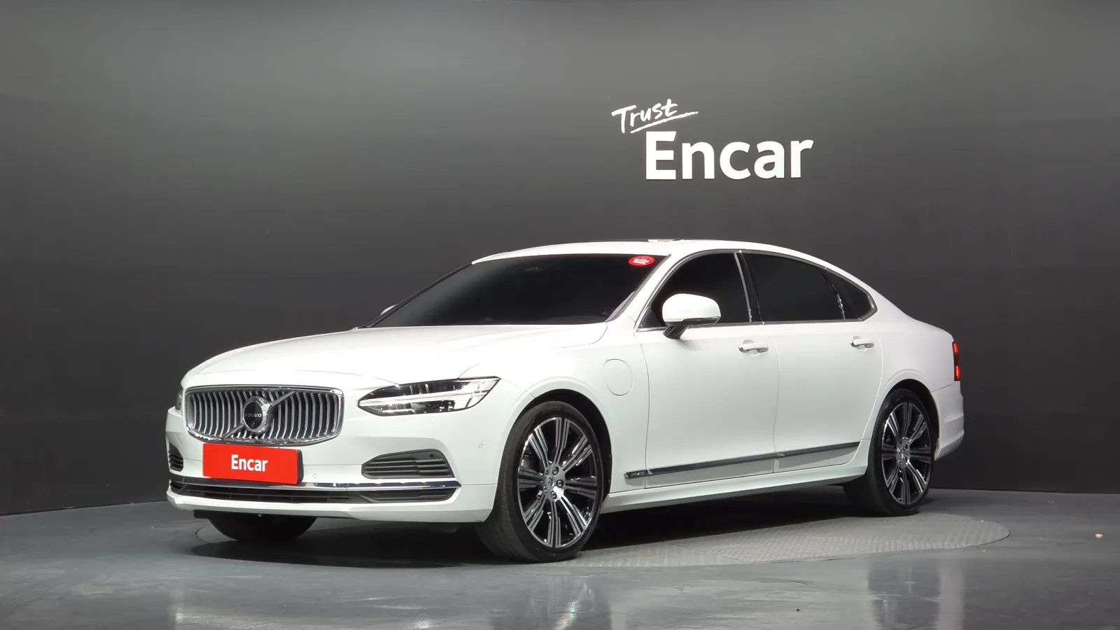 2023 Volvo S90