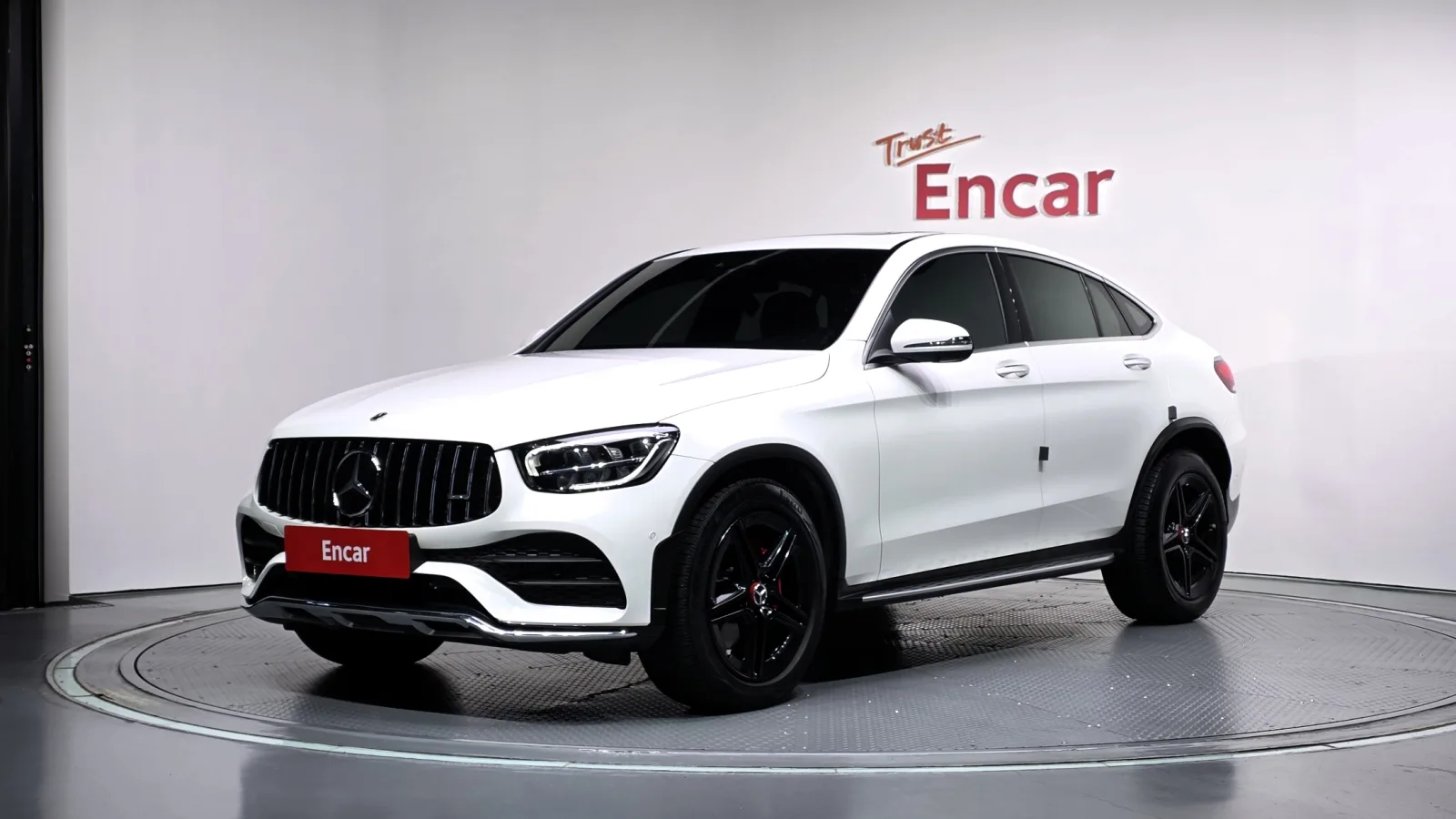 2023 Mercedes-Benz GLC-Class