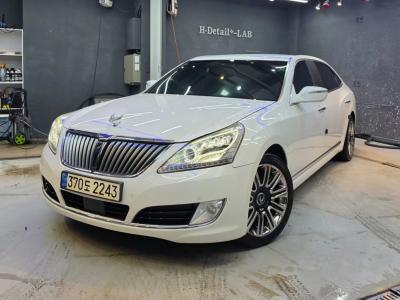 2014 Hyundai Equus