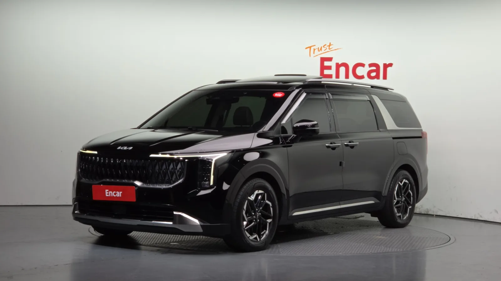 2025 Kia Carnival