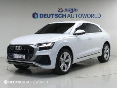 2023 Audi Q8