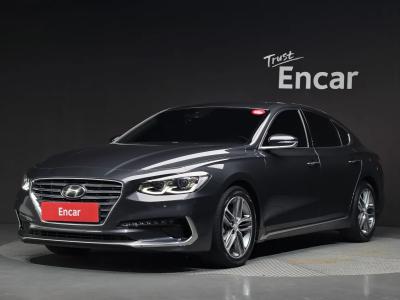 2018 Hyundai Grandeur