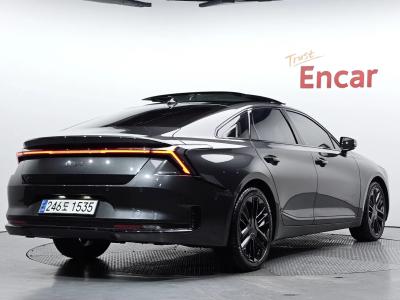 2025 Kia K8