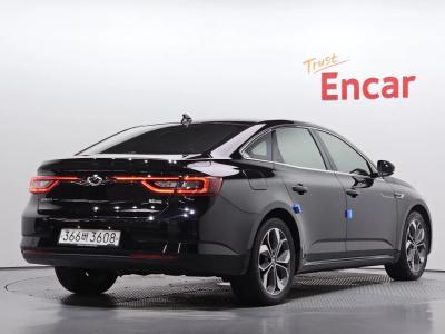 2020 Renault Korea SM6