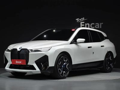 2023 BMW iX
