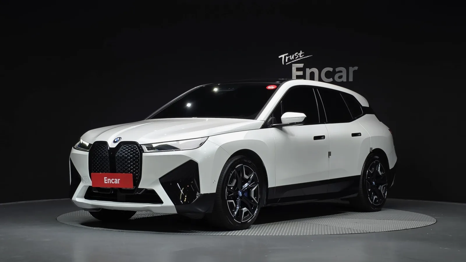 2023 BMW iX