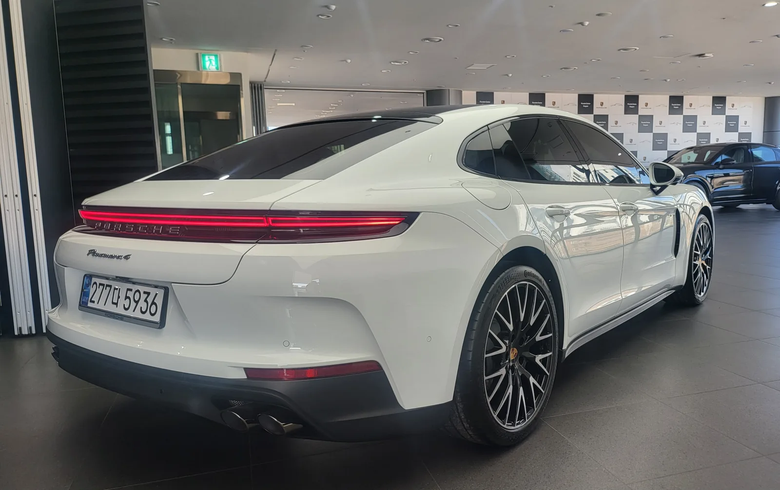 2025 Porsche Panamera