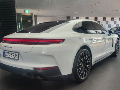 2025 Porsche Panamera