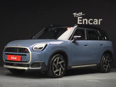 2025 MINI Countryman
