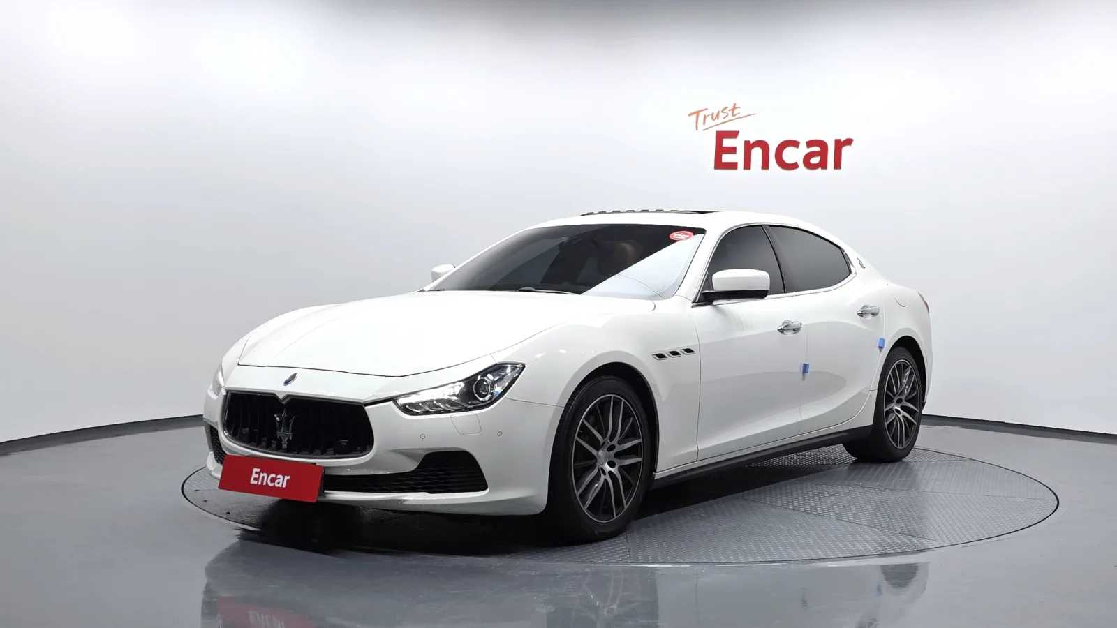 2016 Maserati Ghibli