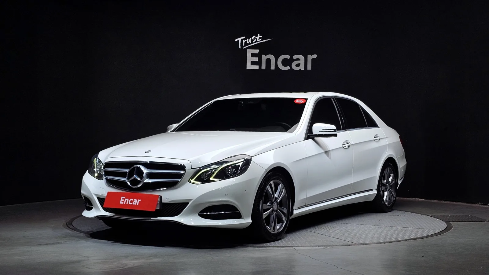 2016 Mercedes-Benz E-Class