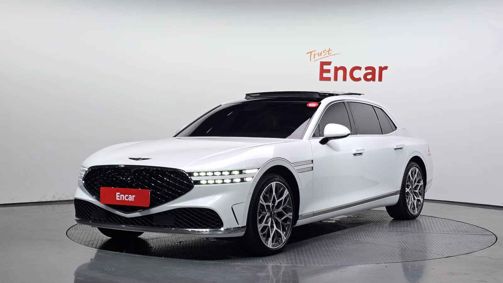 2023 Genesis G90