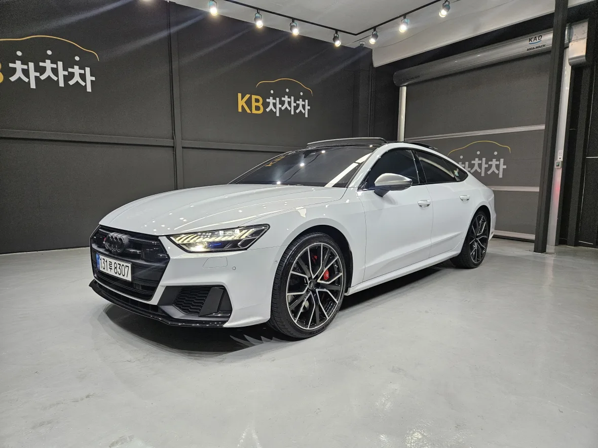 2022 Audi S7