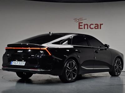 2025 Kia K8