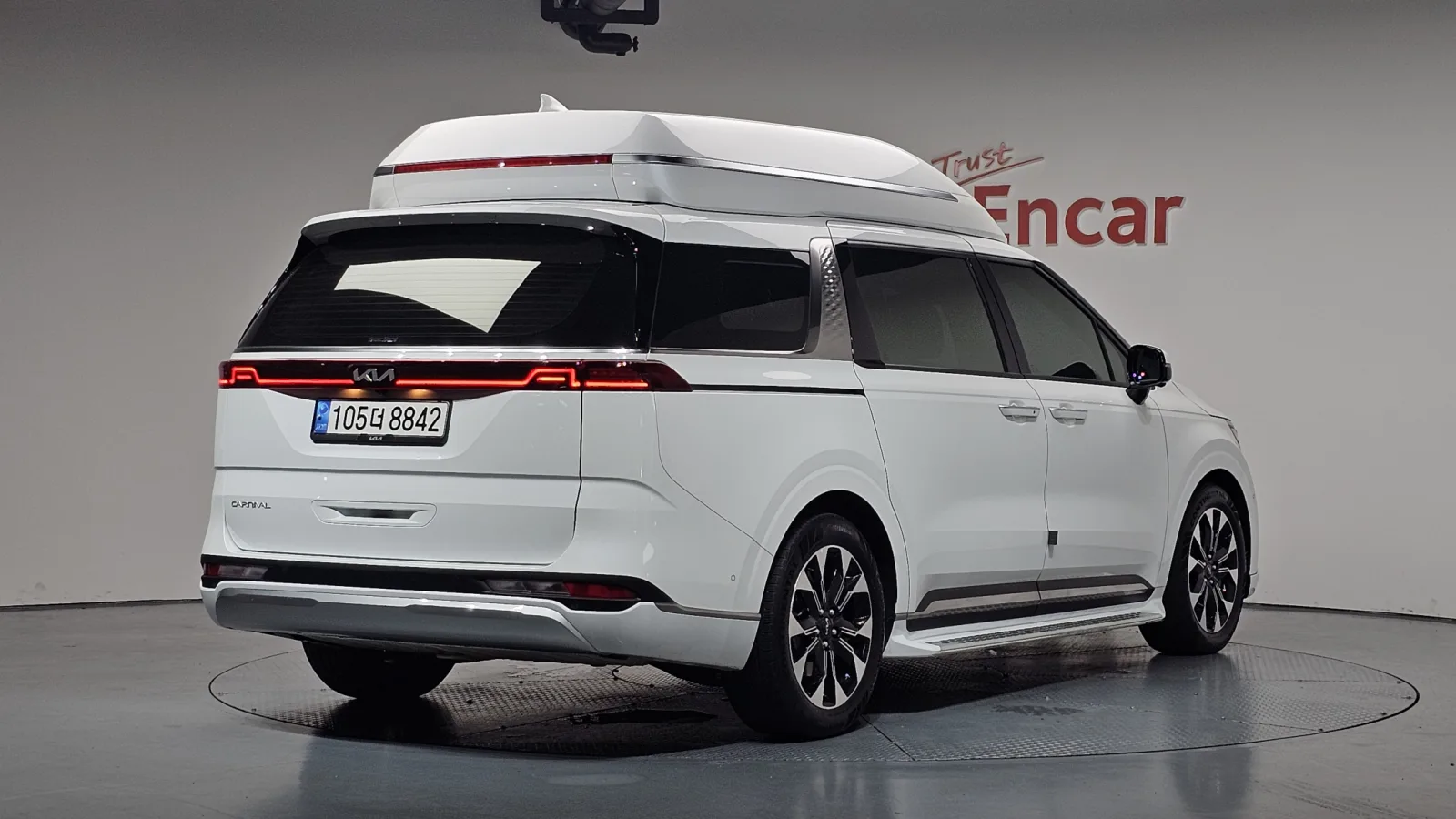 2023 Kia Carnival