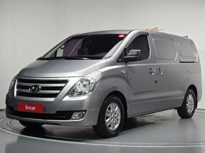 2016 Hyundai Starex