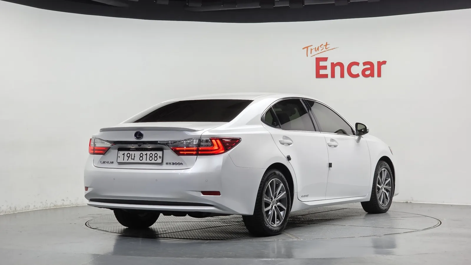 2017 Lexus ES