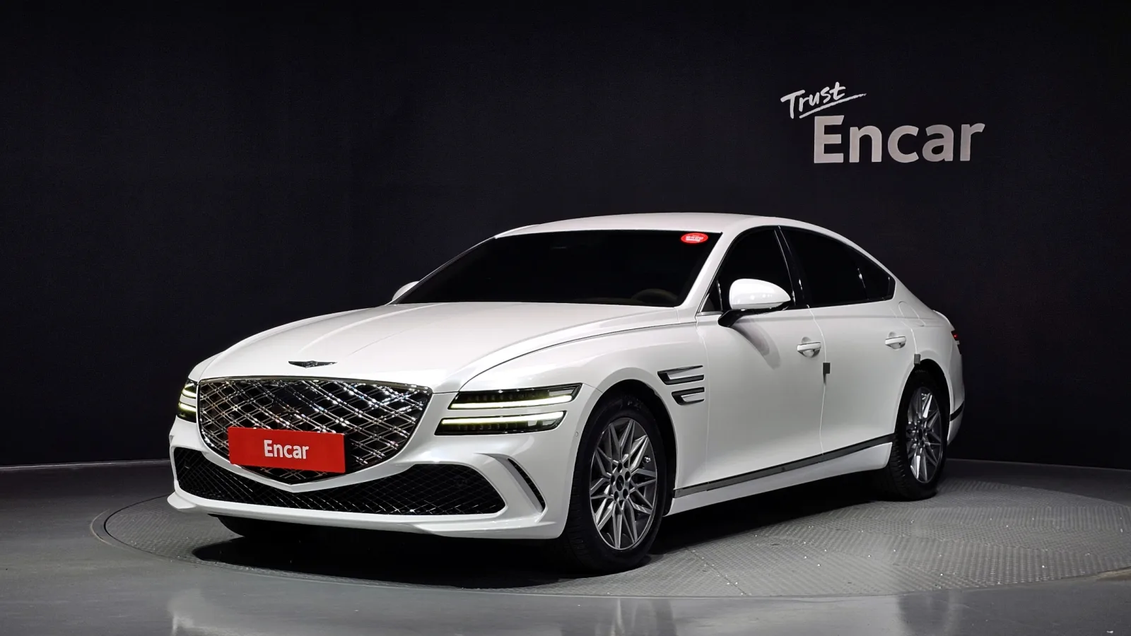 2025 Genesis G80