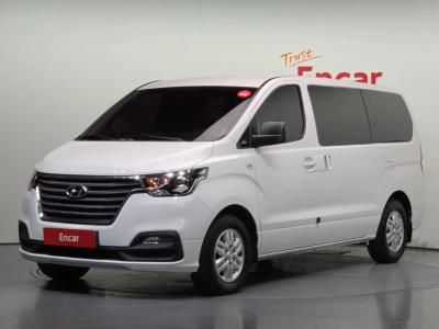 2018 Hyundai Starex