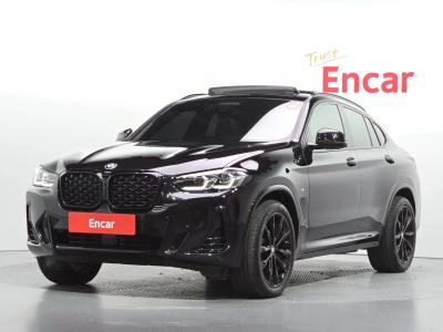 2025 BMW X4