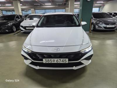 2024 Hyundai Elantra