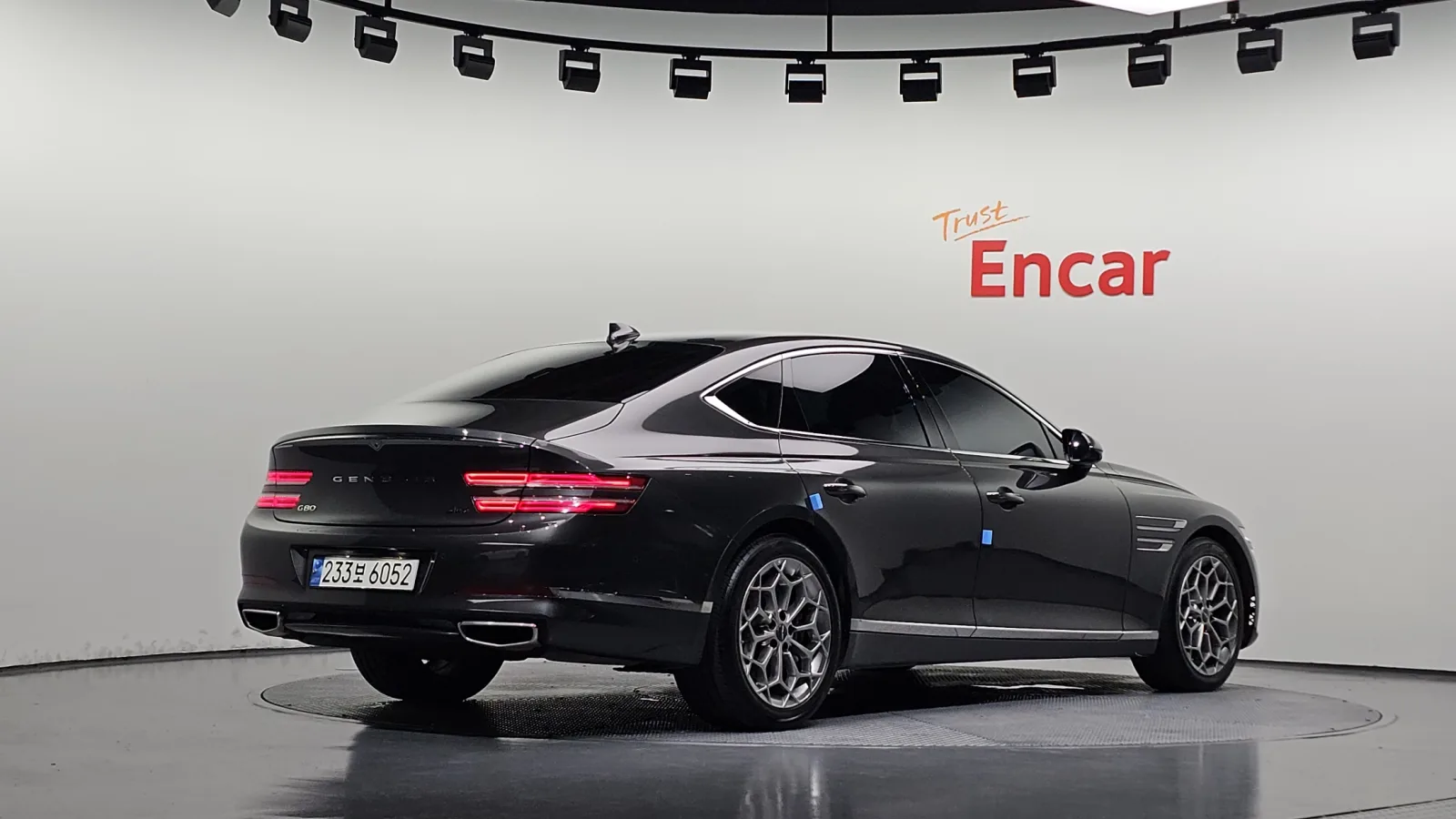 2022 Genesis G80