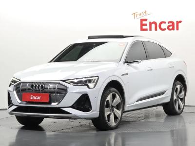 2022 Audi e-tron