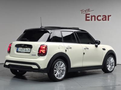 2022 MINI Cooper