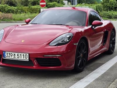 2017 Porsche 718