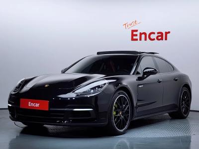 2019 Porsche Panamera