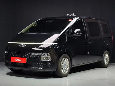 2023 Hyundai Staria