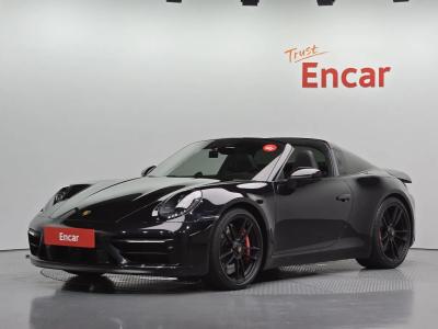 2023 Porsche 911