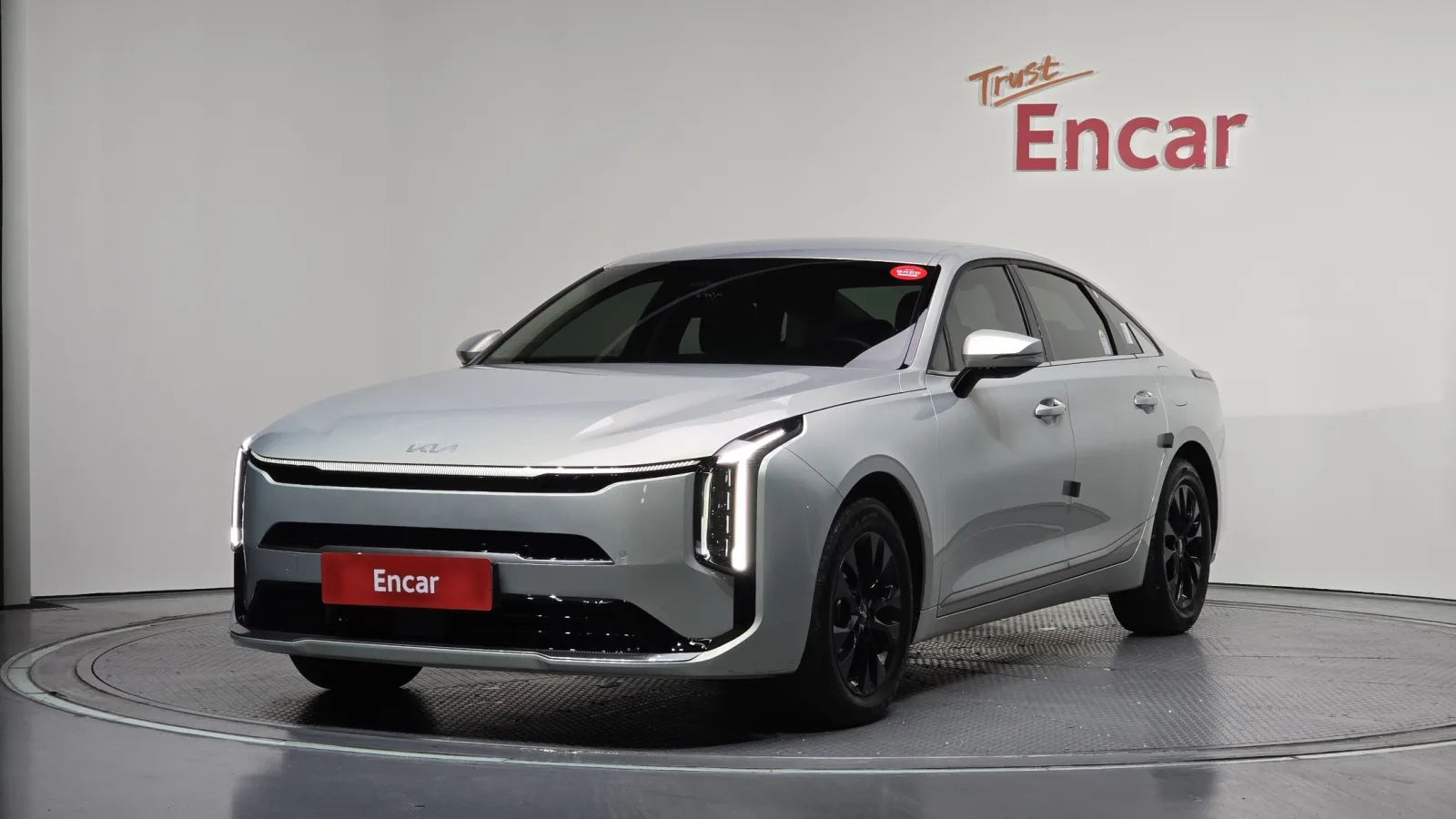 2025 Kia K8