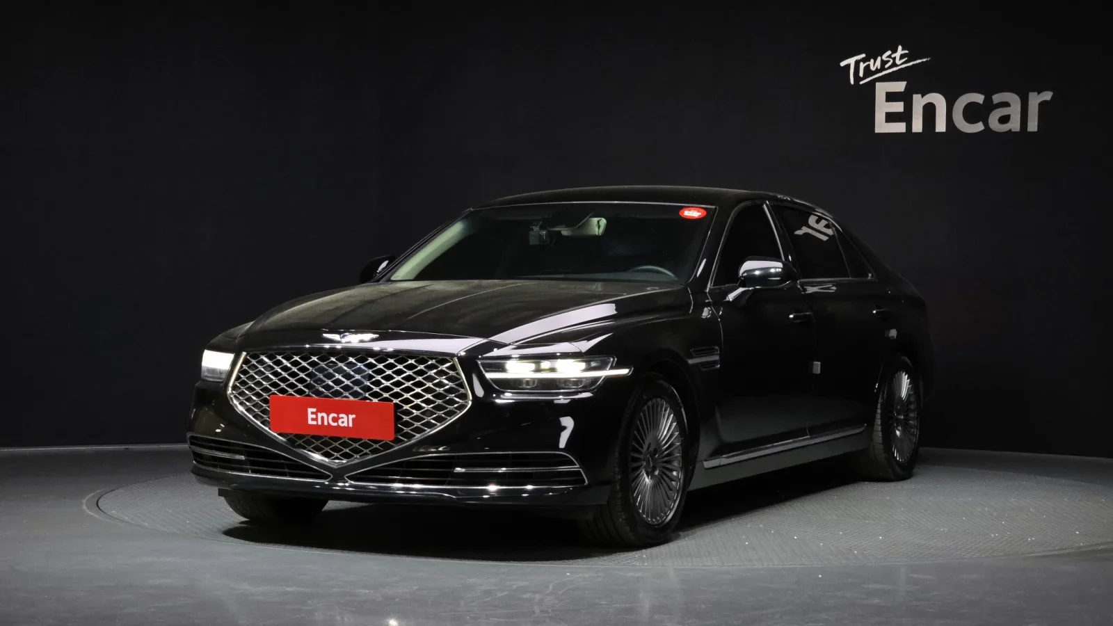 2021 Genesis G90