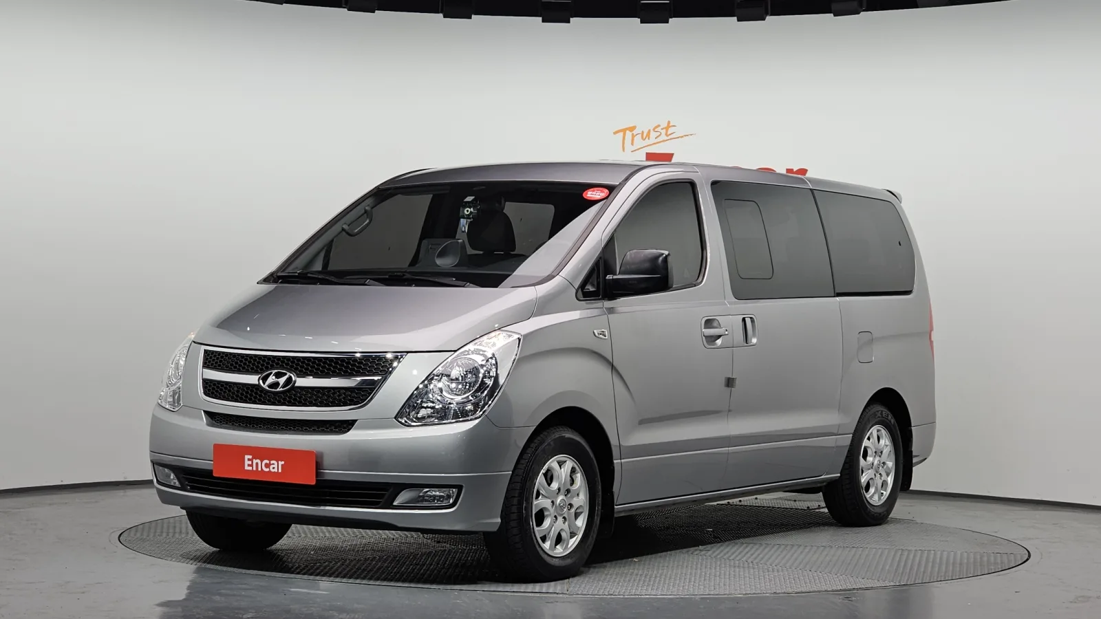 2016 Hyundai Starex