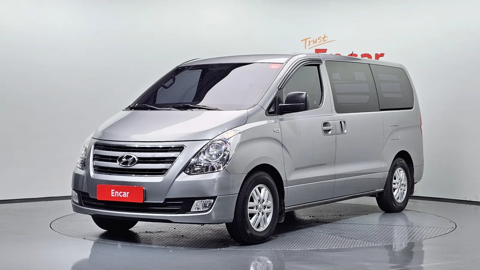 2017 Hyundai Starex
