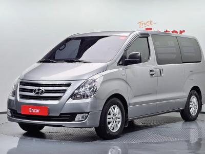 2017 Hyundai Starex