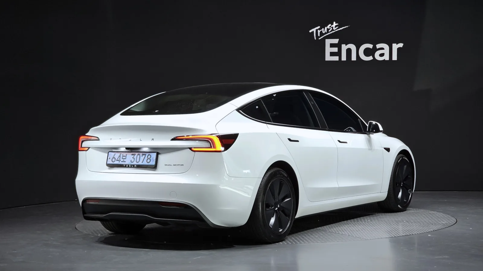 2024 Tesla Model 3