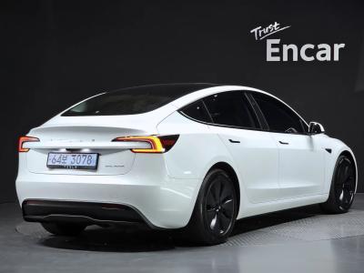 2024 Tesla Model 3